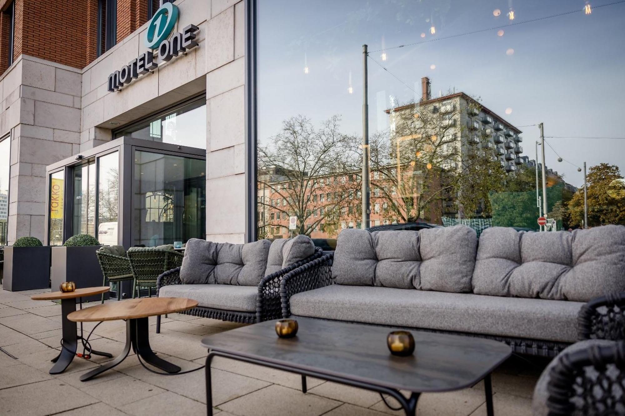 Motel One Wiesbaden Exteriér fotografie